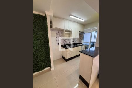Cozinha de apartamento para alugar com 2 quartos, 43m² em Cangaiba, São Paulo