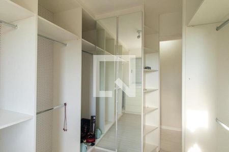 Quarto 1 de apartamento para alugar com 2 quartos, 50m² em Pinheirinho, Curitiba