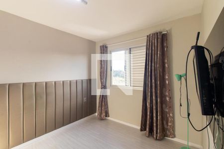 Quarto 2 de apartamento para alugar com 2 quartos, 50m² em Pinheirinho, Curitiba