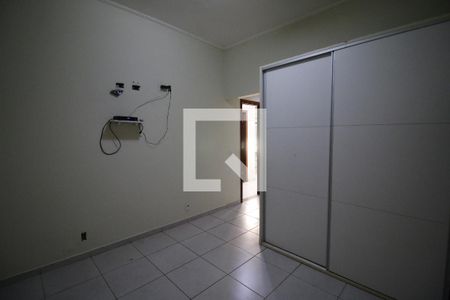 Suíte 1 de casa de condomínio para alugar com 4 quartos, 420m² em Taquara, Rio de Janeiro