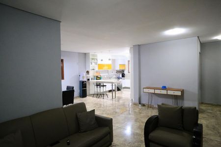 Sala de casa à venda com 3 quartos, 384m² em Vera Cruz, Belo Horizonte