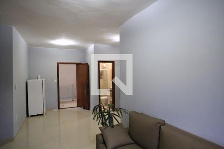 Sala 1 de casa à venda com 3 quartos, 384m² em Vera Cruz, Belo Horizonte