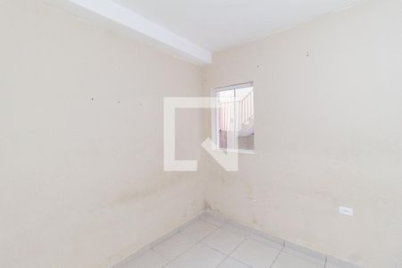 Quarto 1 de casa para alugar com 2 quartos, 70m² em Vila Silviania, Carapicuíba