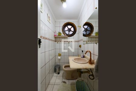 Lavabo de casa de condomínio para alugar com 3 quartos, 160m² em Vila Prel, São Paulo