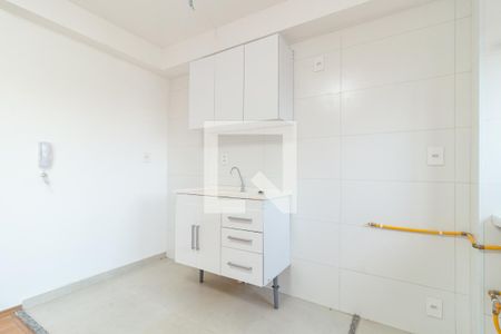 Cozinha e Área de Serviço de apartamento para alugar com 2 quartos, 44m² em Vila Gustavo, São Paulo