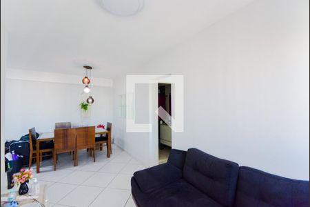 Sala de apartamento para alugar com 3 quartos, 69m² em Vila Leonor, Guarulhos