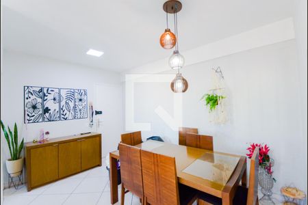 Sala de apartamento para alugar com 3 quartos, 69m² em Vila Leonor, Guarulhos