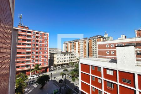 Vista da sala de apartamento para alugar com 1 quarto, 54m² em Vila Tupi, Praia Grande