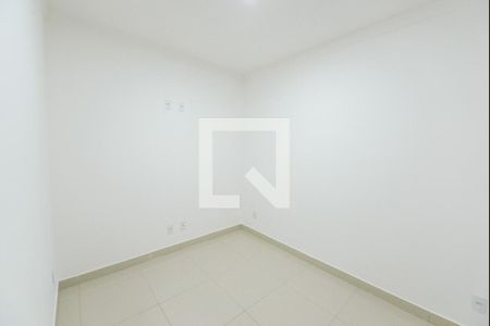 Quarto de casa para alugar com 2 quartos, 100m² em Piracangaguá, Taubaté