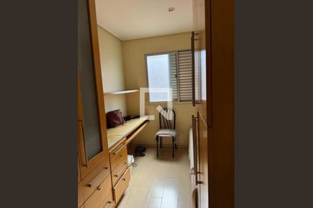 Quarto de apartamento para alugar com 2 quartos, 78m² em Santa Cruz, Belo Horizonte