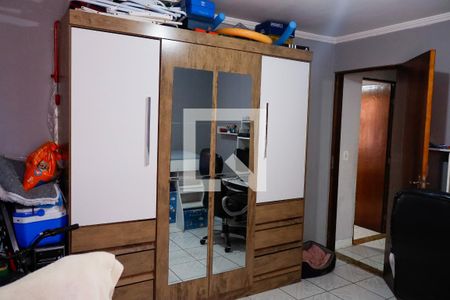 Quarto 2 de apartamento para alugar com 2 quartos, 63m² em Aliança, Osasco