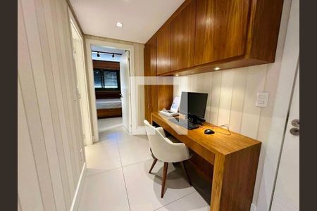 Quarto de apartamento à venda com 3 quartos, 166m² em Centro, Canoas