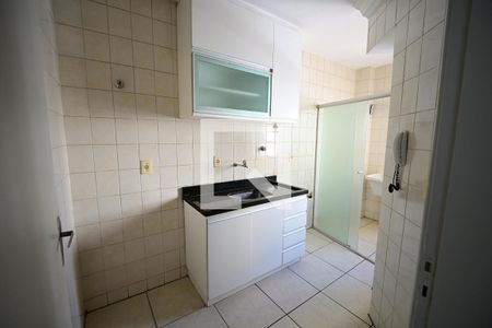 Cozinha de apartamento para alugar com 2 quartos, 62m² em Setor Bueno, Goiânia