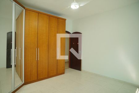 Quarto 2 de casa para alugar com 3 quartos, 211m² em Flamengo, Maricá