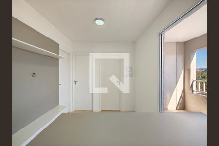 Sala / Cozinha de apartamento para alugar com 2 quartos, 35m² em Vila Nilo, São Paulo