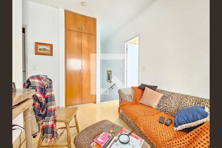 Casa à venda com 3 quartos, 159m² em Residencial Tambore III, Santana de Parnaíba