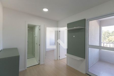 Sala / Cozinha de apartamento para alugar com 2 quartos, 29m² em Vila Nilo, São Paulo