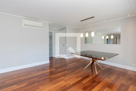 Sala de apartamento para alugar com 3 quartos, 123m² em Vila Congonhas, São Paulo