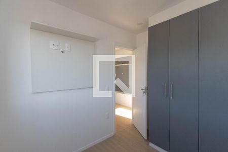 Quarto 1 de apartamento para alugar com 2 quartos, 35m² em Vila Nilo, São Paulo