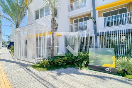 Fachada de kitnet/studio para alugar com 1 quarto, 25m² em Vila Osasco, Osasco