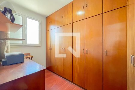 Quarto 2 de apartamento para alugar com 2 quartos, 60m² em Presidente Altino, Osasco