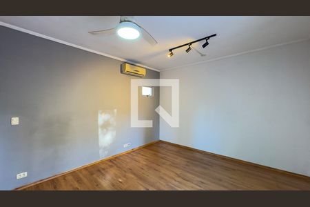 Quarto Suíte de casa para alugar com 2 quartos, 150m² em Jardim Caravelas, São Paulo
