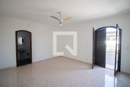 SUÍTE  de casa para alugar com 4 quartos, 200m² em Lauzane Paulista, São Paulo