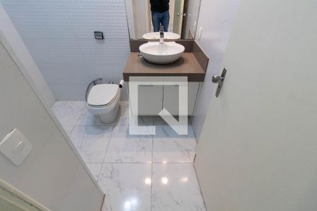 BANHEIRO de apartamento à venda com 1 quarto, 53m² em Bosque, Campinas