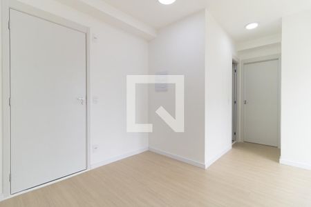 Sala de apartamento para alugar com 2 quartos, 37m² em Parque Bristol, São Paulo