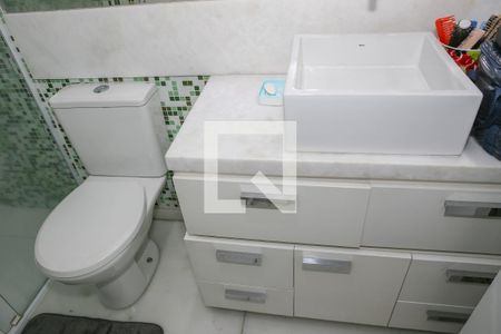 Banheiro da Suíte de apartamento para alugar com 2 quartos, 63m² em Barra Funda, São Paulo