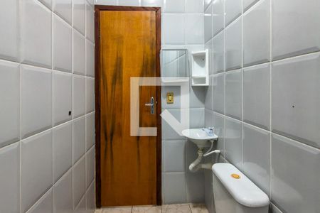 Banheiro  de casa para alugar com 2 quartos, 80m² em Balneario Flórida, Praia Grande