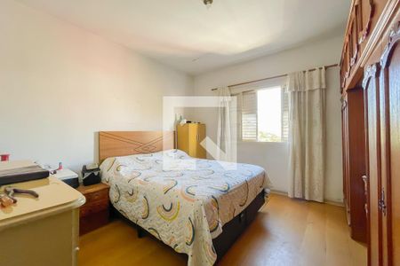 Quarto 1 de casa à venda com 3 quartos, 201m² em Km 18, Osasco