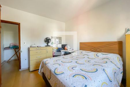 Quarto 1 de casa à venda com 3 quartos, 201m² em Km 18, Osasco