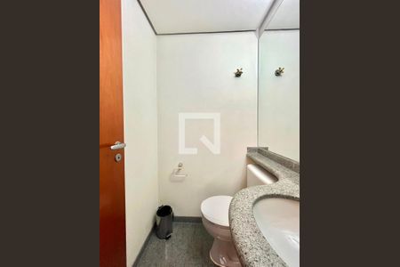 Lavabo de apartamento para alugar com 1 quarto, 75m² em Conceicao, Campinas