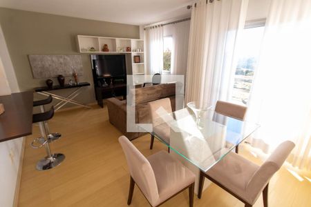 SALA de apartamento à venda com 3 quartos, 82m² em Vila Brandina, Campinas