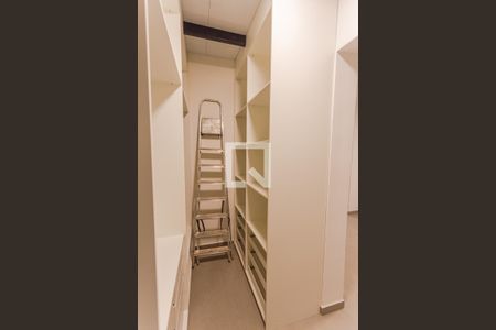 Closet da Suíte de apartamento para alugar com 2 quartos, 129m² em Santa Efigênia, Belo Horizonte