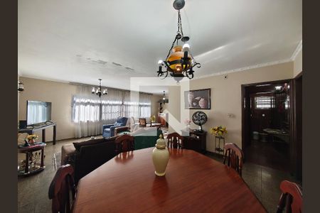 Sala de casa à venda com 3 quartos, 350m² em Jardim Guapira, São Paulo