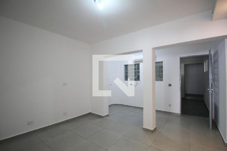 Casa para alugar com 3 quartos, 180m² em Vila Santa Luzia, Taboão da Serra