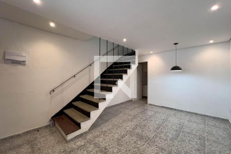 Casa à venda com 2 quartos, 89m² em Chácara Inglesa, São Paulo