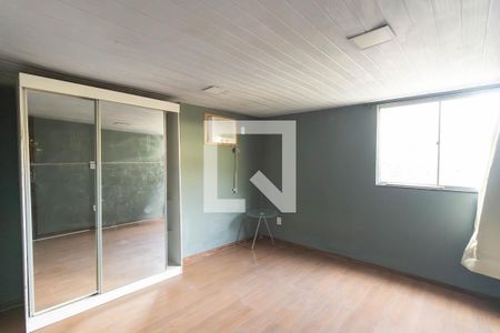 Quarto 2 de casa para alugar com 3 quartos, 90m² em Venda da Cruz, São Gonçalo