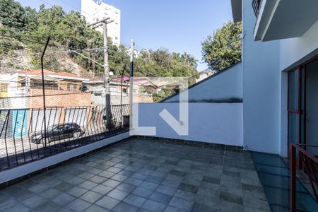 Varanda da sala de casa para alugar com 3 quartos, 250m² em Vila Ipojuca, São Paulo