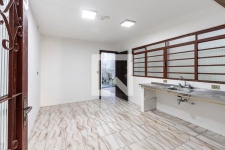Cozinha de casa para alugar com 3 quartos, 250m² em Vila Ipojuca, São Paulo