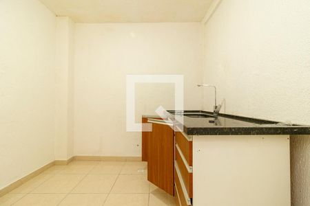 Cozinha de casa para alugar com 1 quarto, 400m² em Vila Maria Baixa, São Paulo
