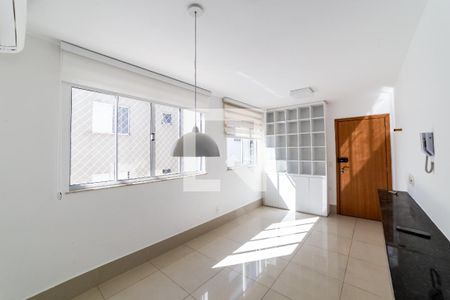 Apartamento à venda com 2 quartos, 60m² em Santo Antônio, Belo Horizonte