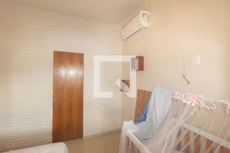 Quarto 1 de casa à venda com 5 quartos, 230m² em Campo Grande, Rio de Janeiro