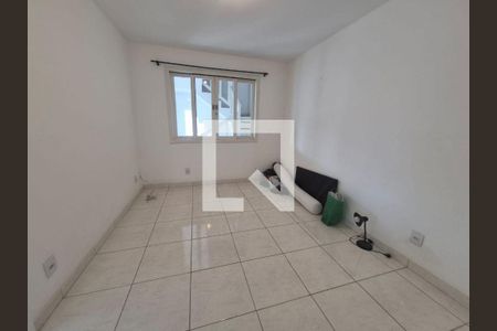 Casa à venda com 4 quartos, 217m² em Itaipu, Niterói