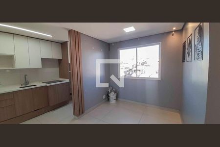 Apartamento para alugar com 2 quartos, 44m² em Santa Maria, Osasco