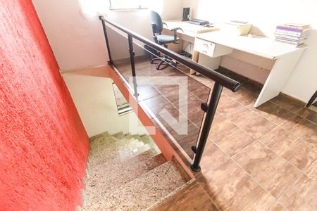 Hall de casa à venda com 3 quartos, 230m² em Parque Guarani, São Paulo