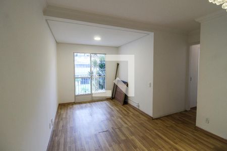 Sala de apartamento para alugar com 3 quartos, 67m² em Jardim Jussara, São Paulo