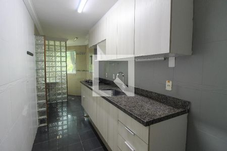 Cozinha de apartamento para alugar com 3 quartos, 67m² em Jardim Jussara, São Paulo